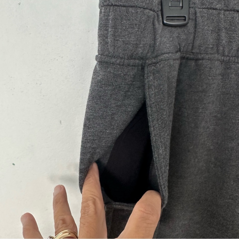 Lululemon Hello Sunday Crop Heathered Mod Black - Picture 8 of 10